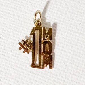 14K SOLID GOLD - #1 Mom Pendant